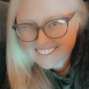 Meet your Posher, Keri